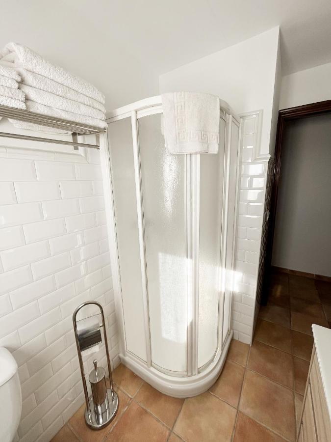 Apartamentos Villa Torcal Villanueva de la Concepción Buitenkant foto